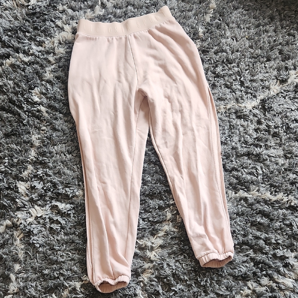 Women's Soft Pink Jogger Pants. They Split On Each Pantleg.